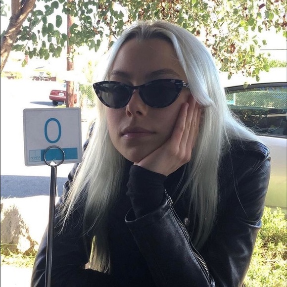 sallyperlman4